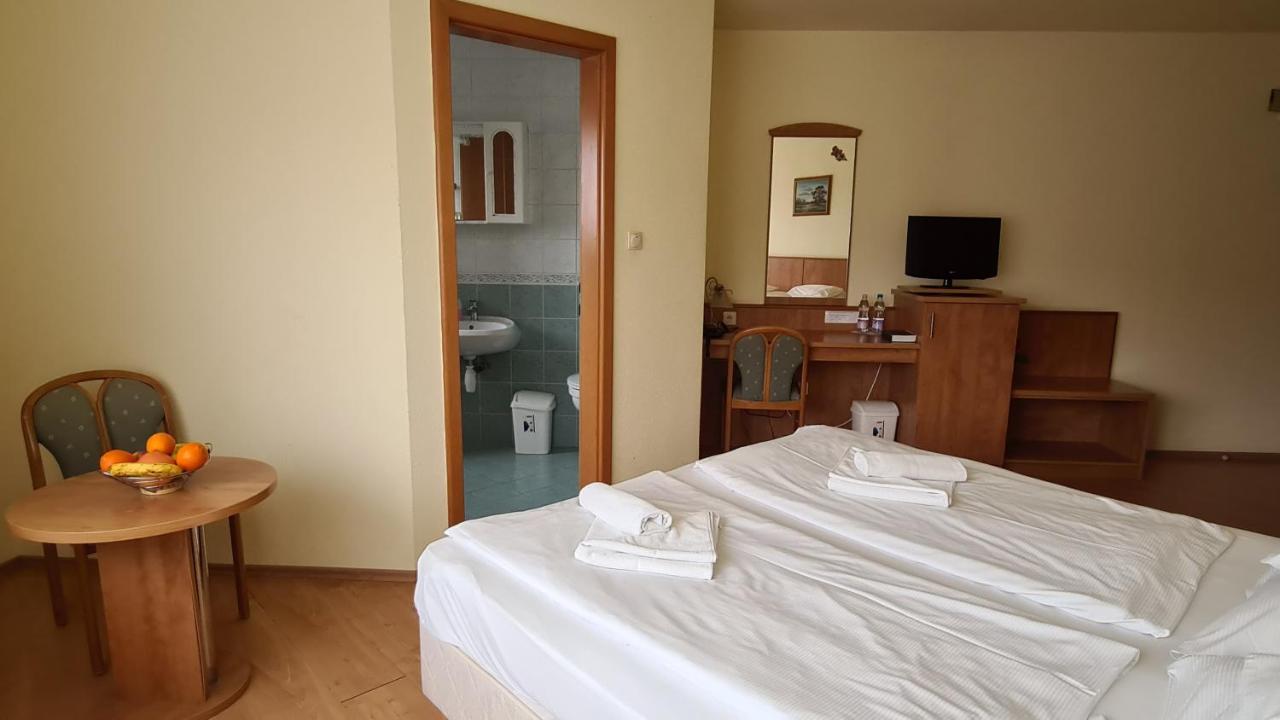 Superior room with AC