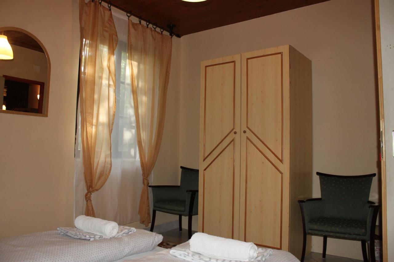 Standard Twin Room,1053307621:JPEG