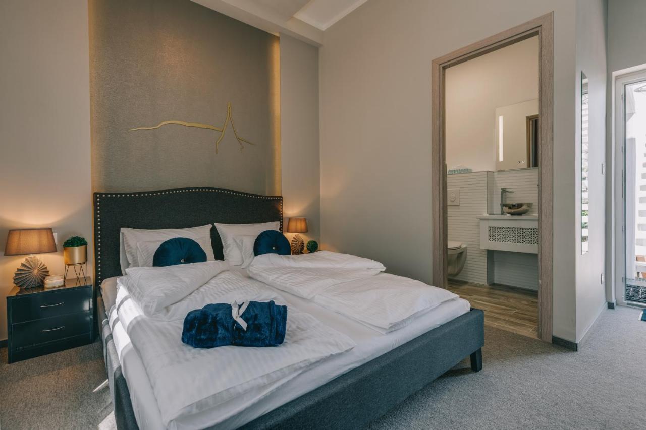 Standard King Room,1136730556:JPEG