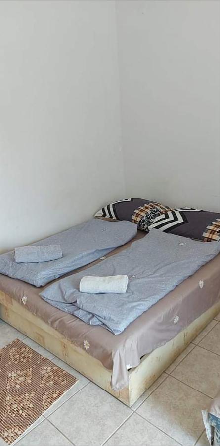 Tóra néző négyágyas szoba