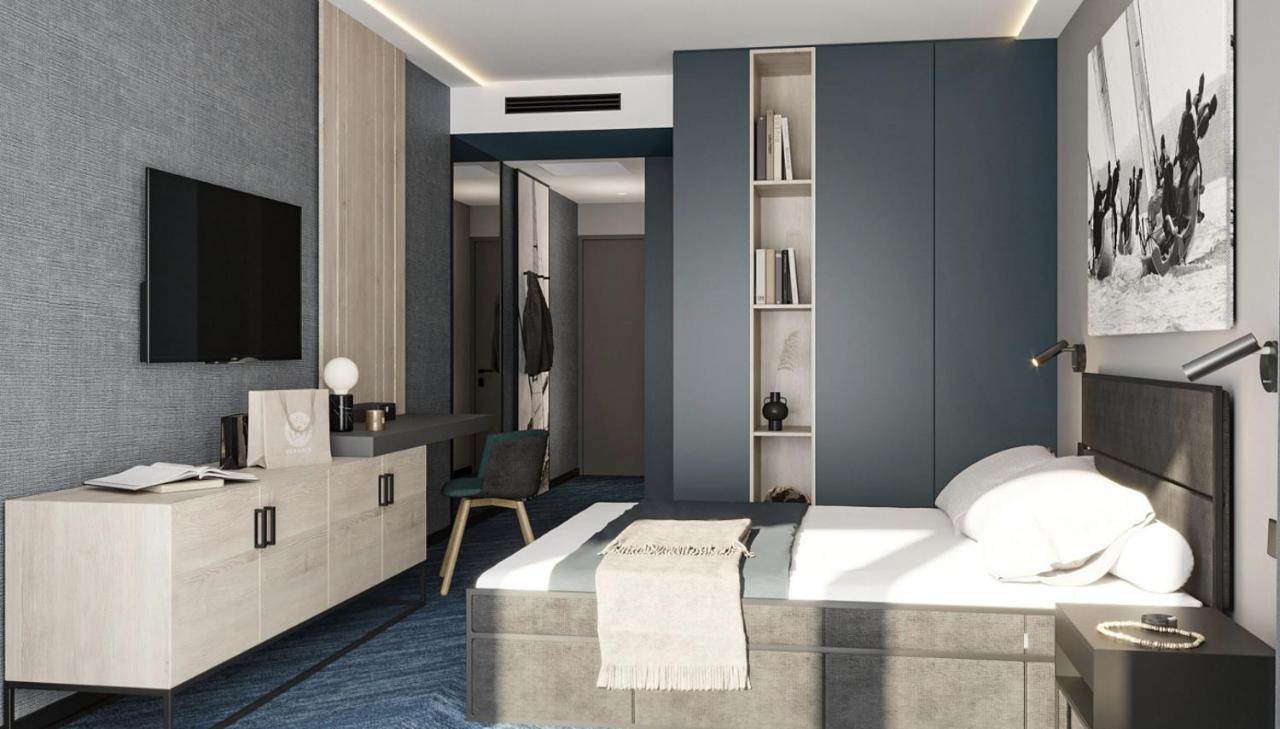 Double Room,1399440458:JPEG