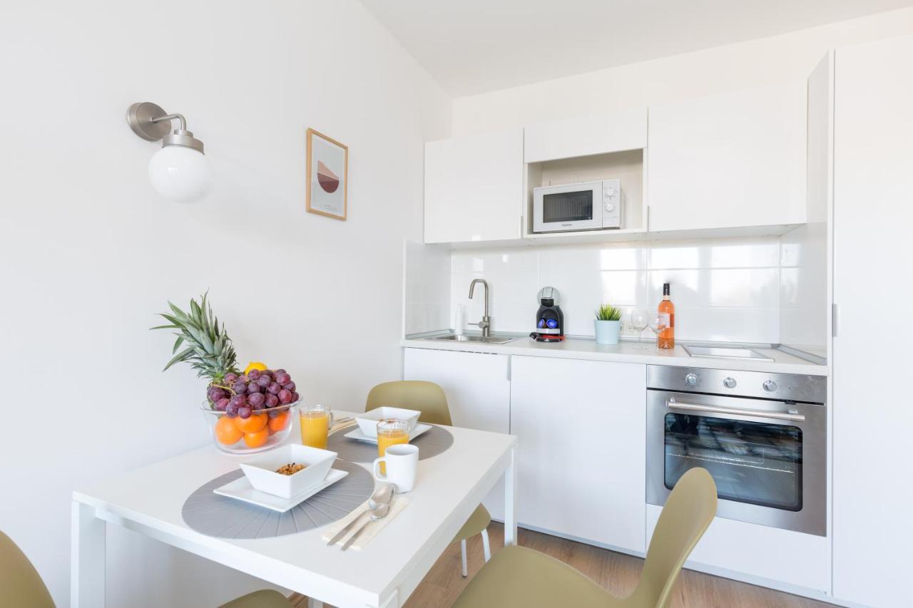 Standard Apartment,1414362263:JPEG