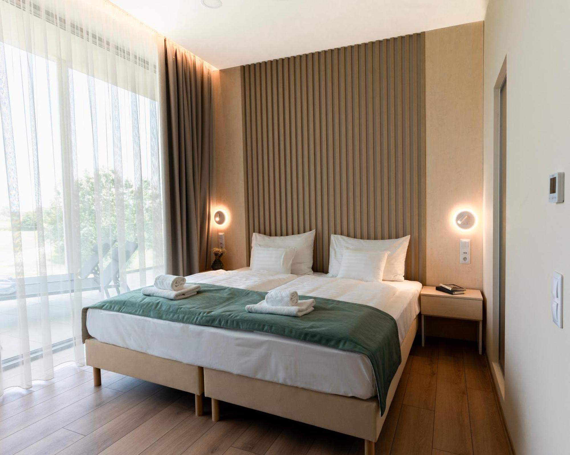 Boutique Rooms,1546271128:JPEG