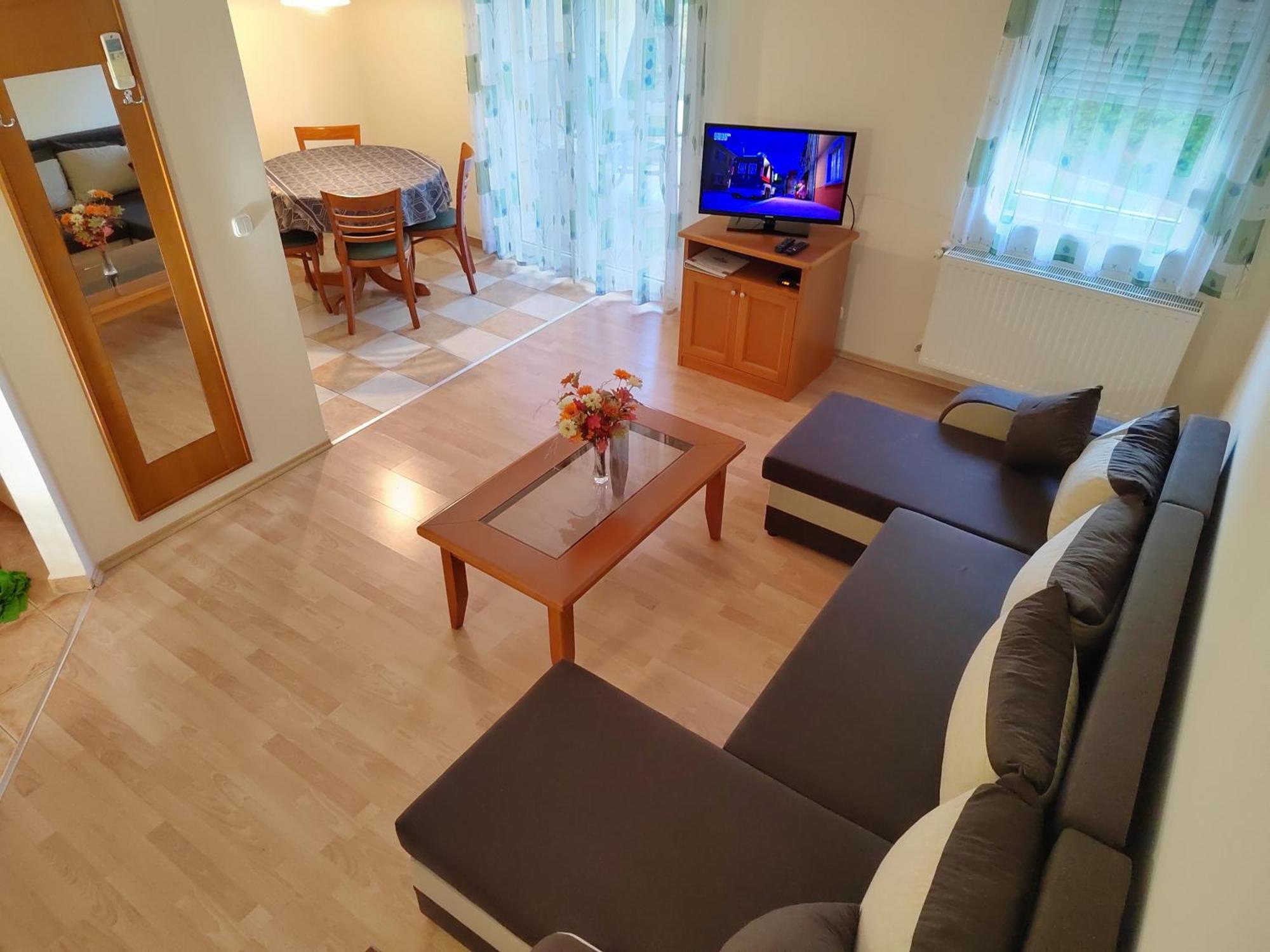 Apartman terasszal