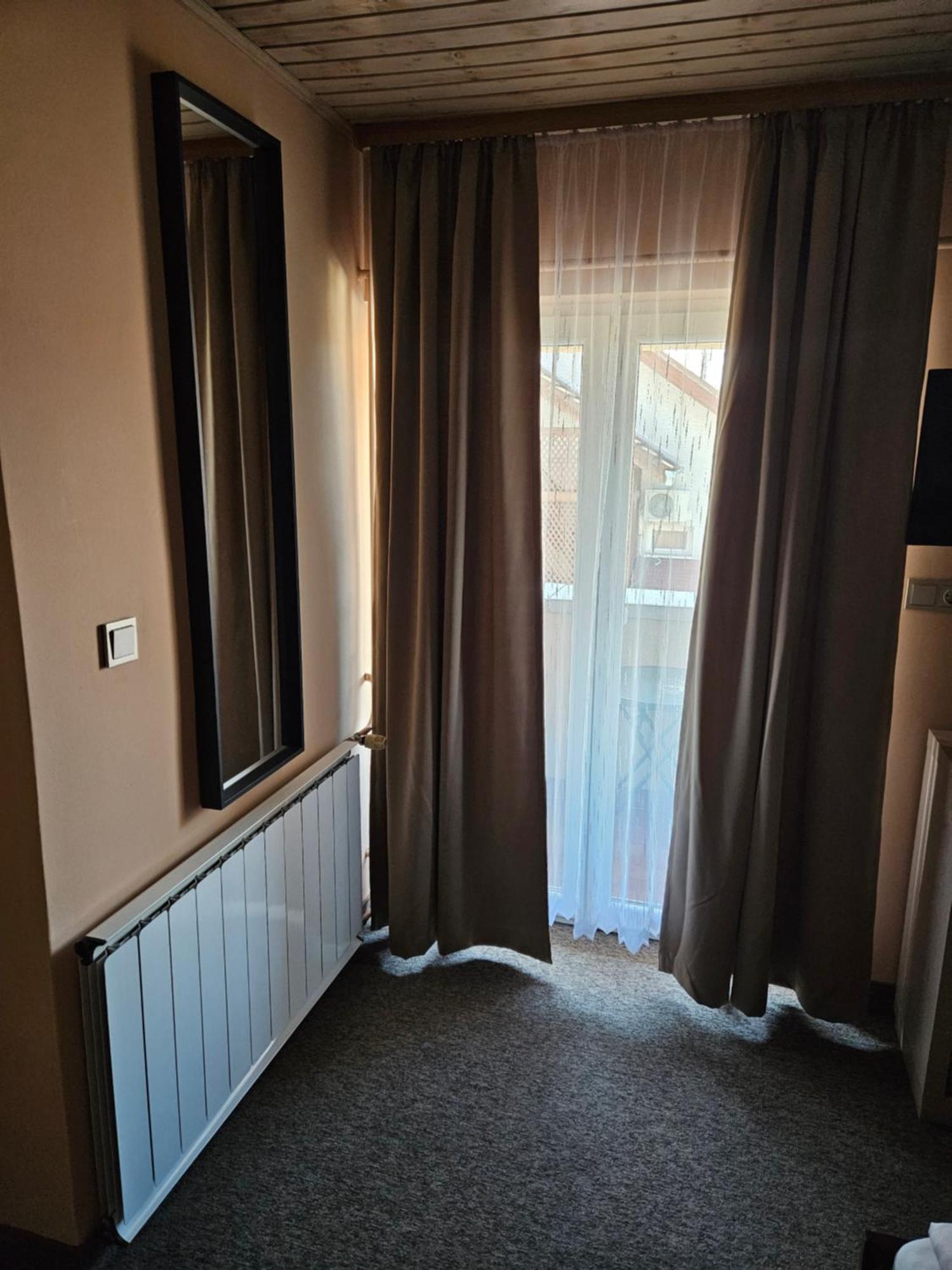 Budget Double Room Balcony,1559690605:JPEG