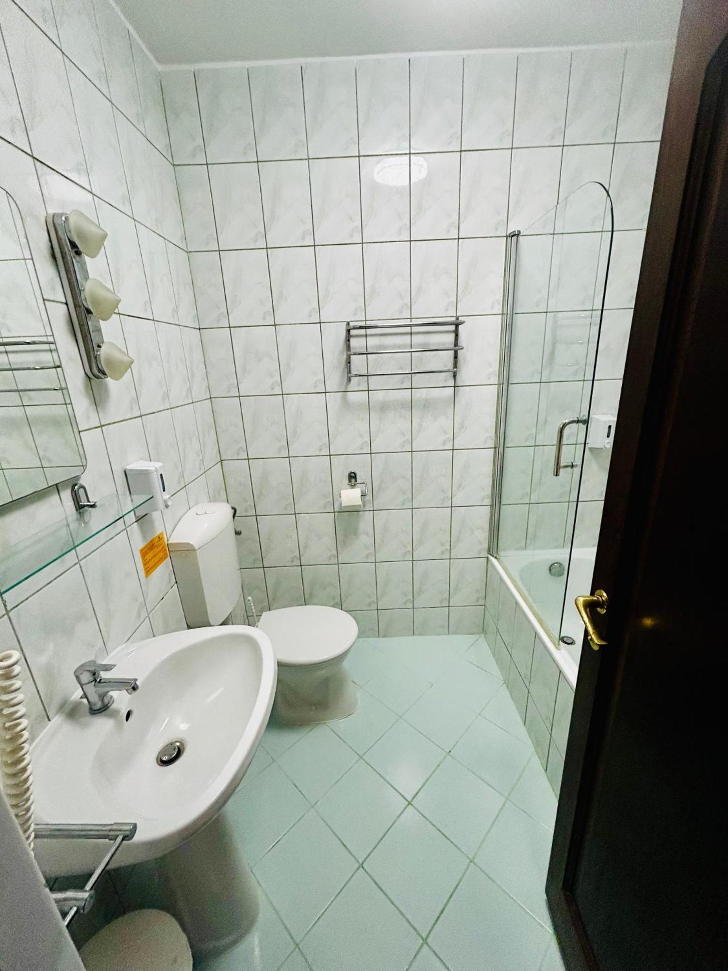 Presidential Suite,1571275778:JPEG