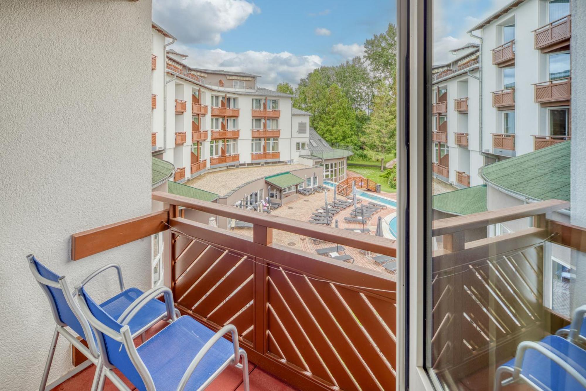 Double Room Pool View,1686423540:JPEG