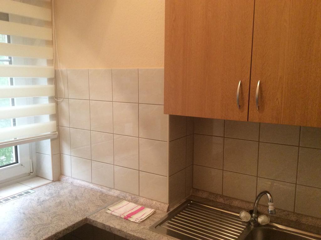One-Bedroom Apartment,215416775:JPEG