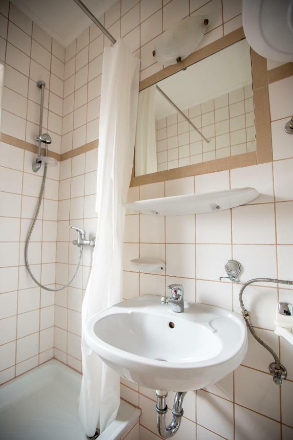 Apartment mit Balkon