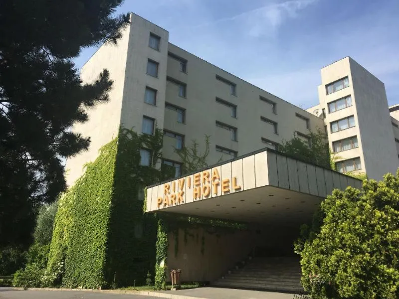 Riviera Park Hotel-1