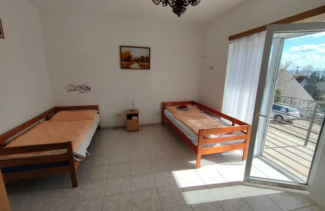 Kékturás vendégház Badacsony privát bérlemény-1