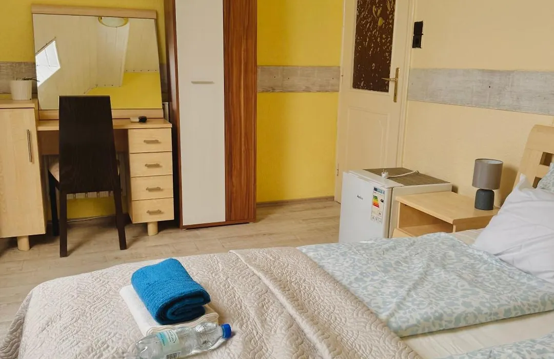 Sailor'S Apartman-1