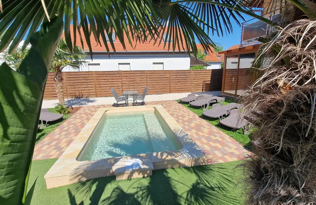 Napsugar Villa B-1