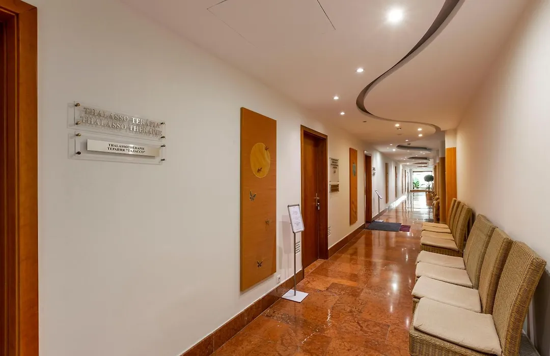 Flavius Spa Residence-1