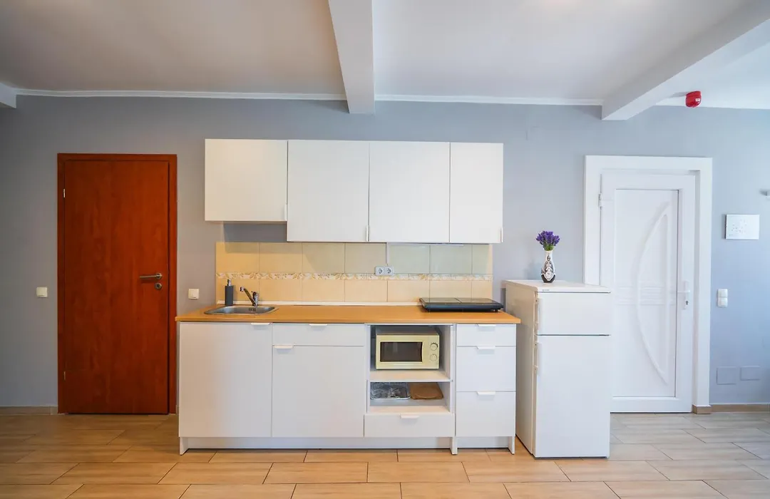 Riviera Apartmanhaz-1