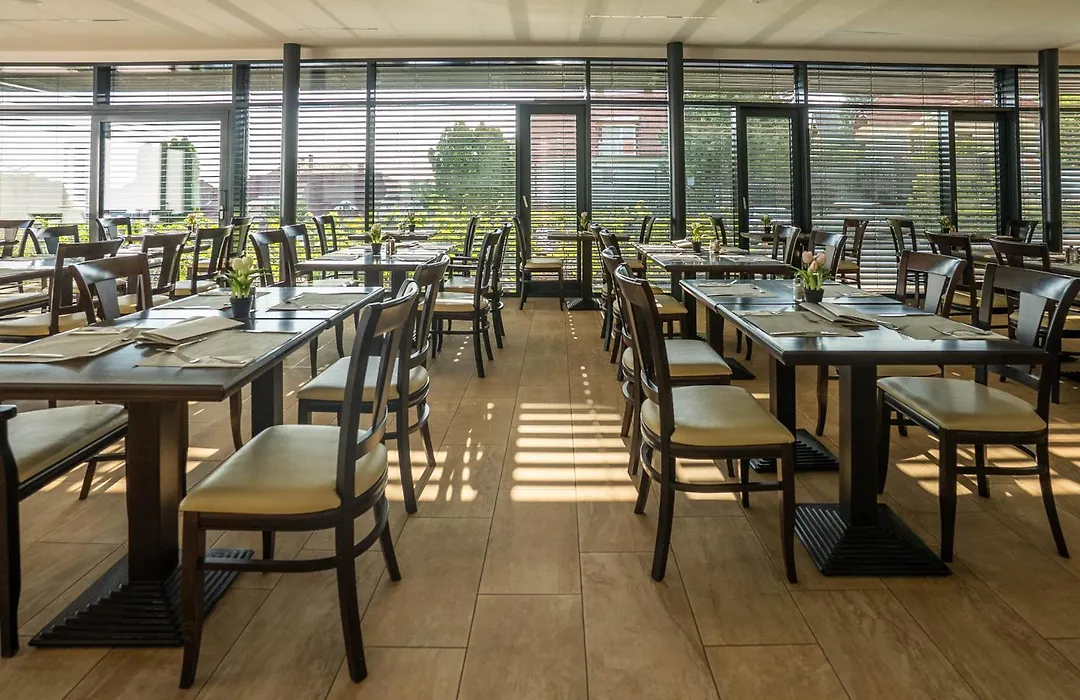 Zenit Wellness Hotel Balaton-1