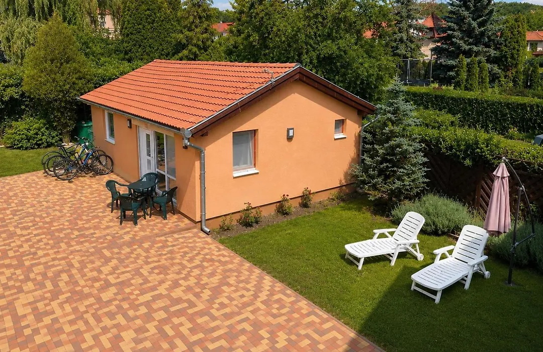Guesthouse-1