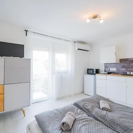 Zigzag Apartman-3