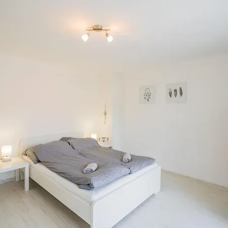 Zigzag Apartman-2