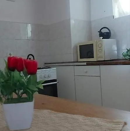 Kéktúrás-Tóra Nyíló privát bérlemény-3