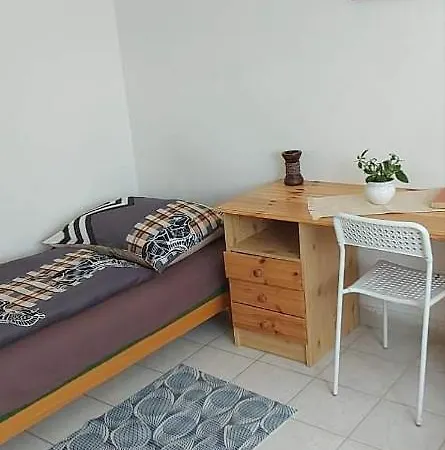 Kéktúrás-Tóra Nyíló privát bérlemény-2