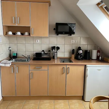 Fiore Apartman****-2