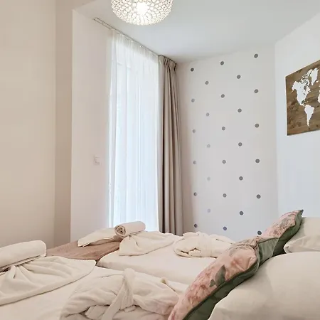 Spa Residence Carbona Emdona Luxury Apartment-3