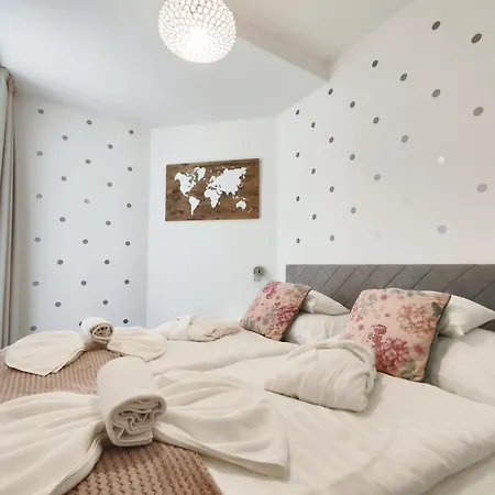 Spa Residence Carbona Emdona Luxury Apartment-2
