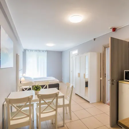 Riviera Apartmanhaz-3