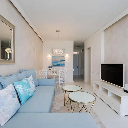 Second Home Luxury Apartman-3
