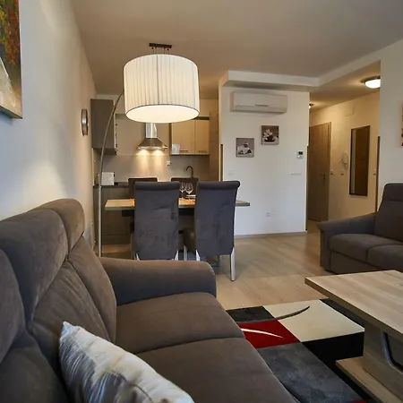 Azur Apartments - Hostaid-3