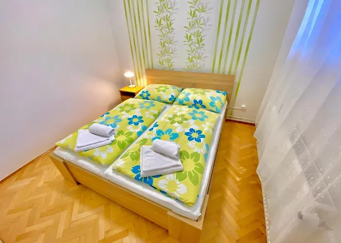 Ferienwohnung Roselio Garden Hévíz
