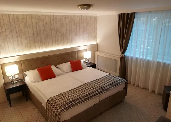 Veszprem Hotels