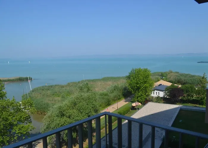 Pet friendly Second Home Luxury Apartman Siofok