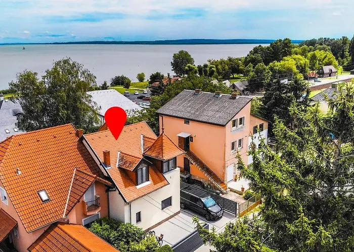 Kiss-Henezi Guest House Keszthely