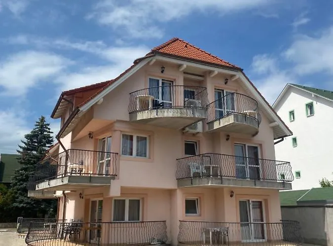 Vacation Apartment Rentals in Lake Balaton