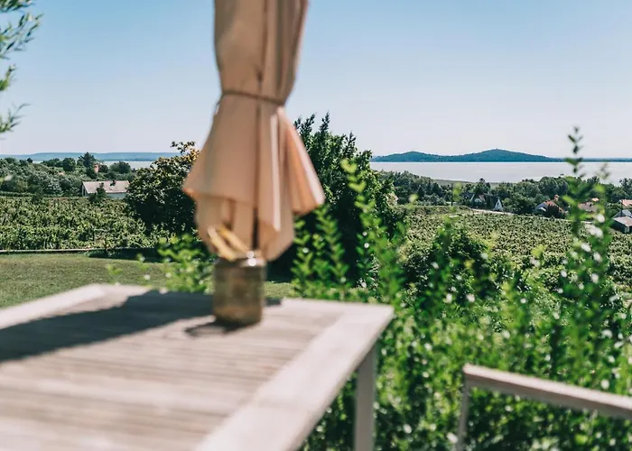 Óbester Panzió Badacsonytomaj