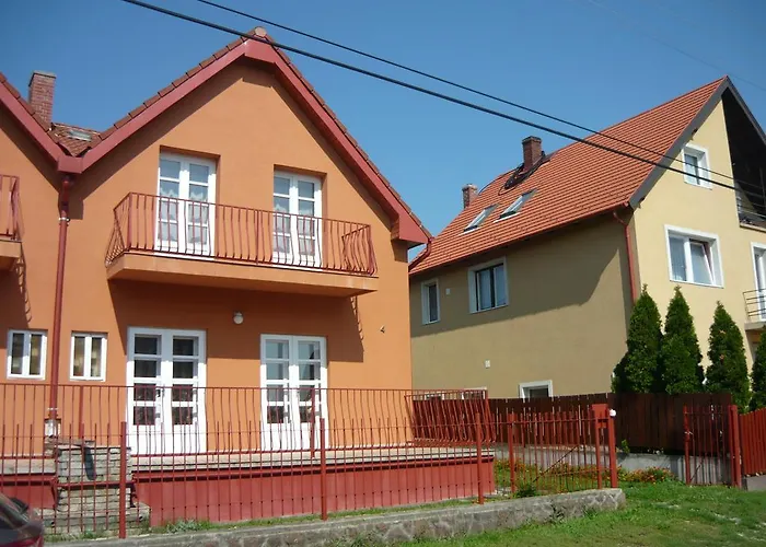 Barátság Ház Hotel Alsóörs