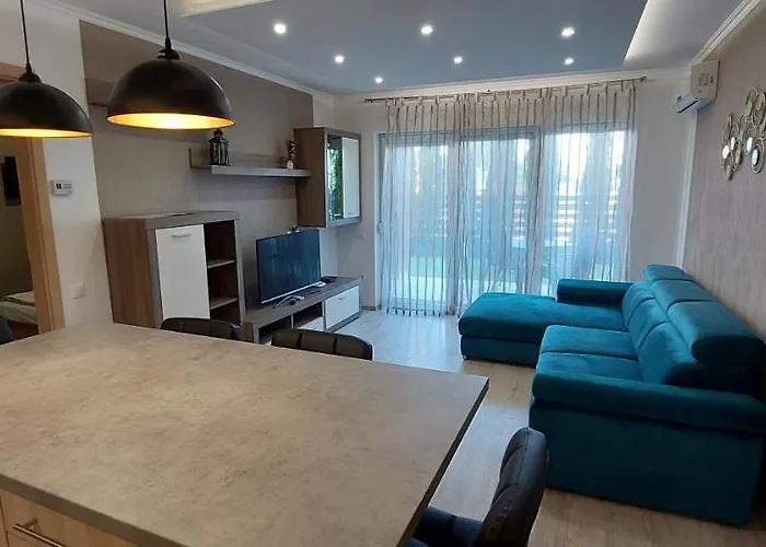 Laguna Beach Apartmanok Siofok