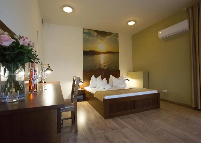 Szállodák Balatonmáriafürdő