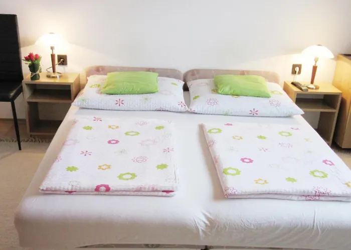 Bed and Breakfast Zsuzsa Panzio Balatonfüred