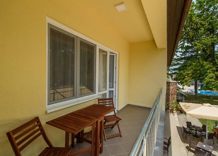Balatonlelle Hotels