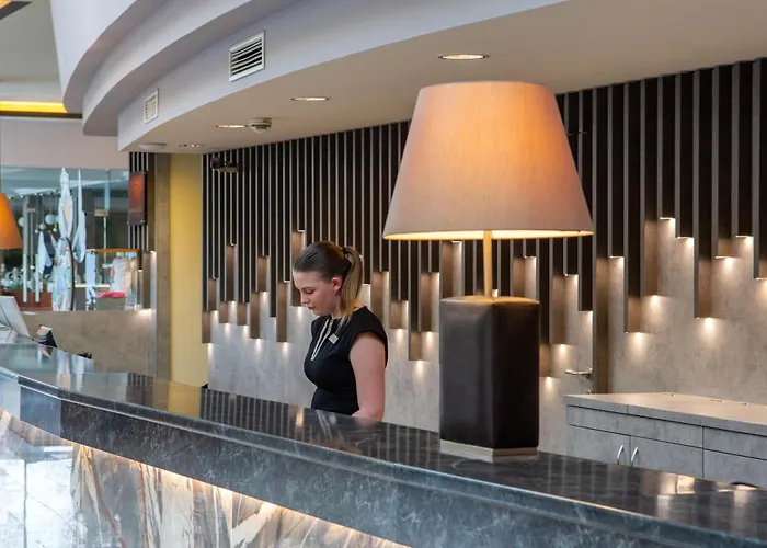 Hoteles de cinco estrellas en Lago Balatón