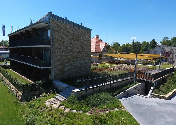 Fenyves Yacht Club Superior Hotel Balatonfenyves