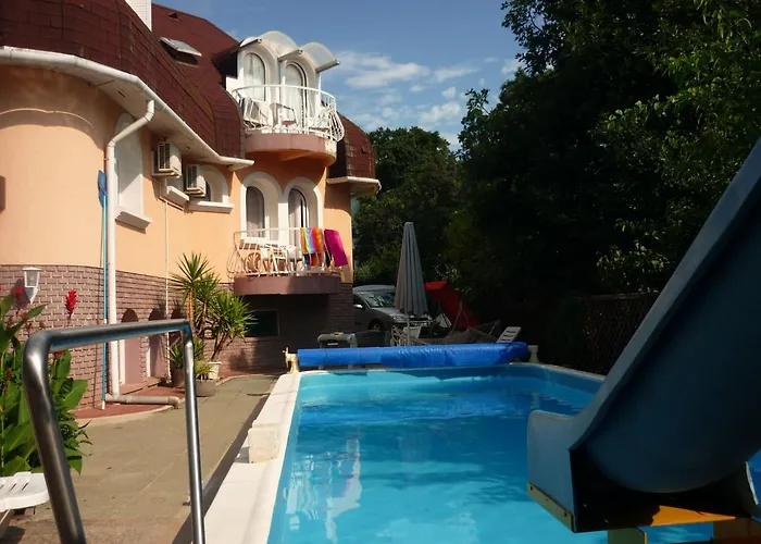 Káptalan vendégház Balatonalmádi