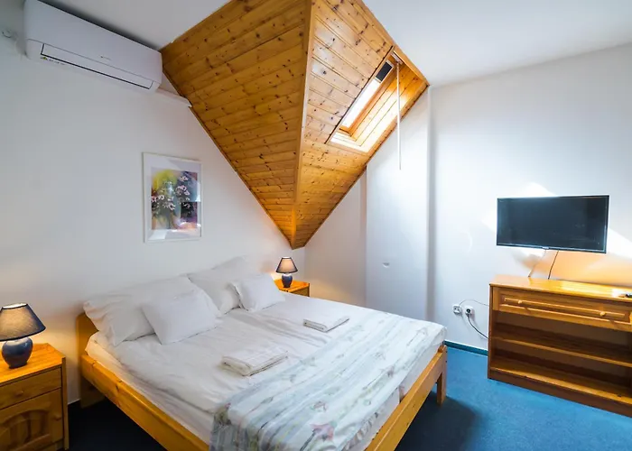 Gyorfi Apartmanhaz Zamárdi