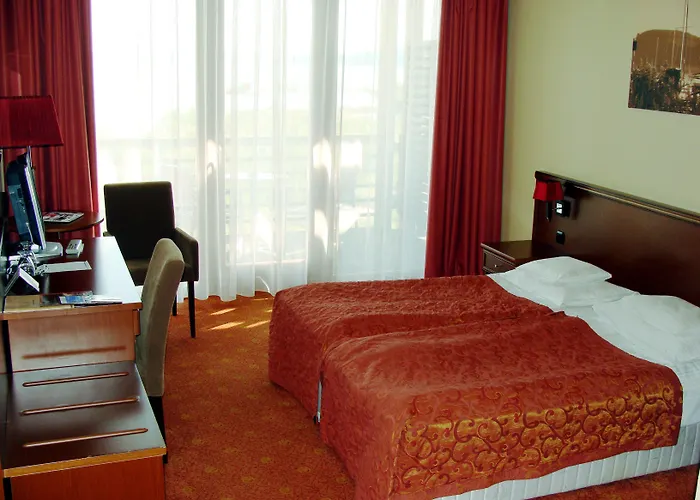 Balatonfured Hotels