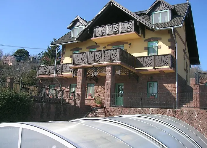 Balatoni Panoráma Villa Balatonalmádi