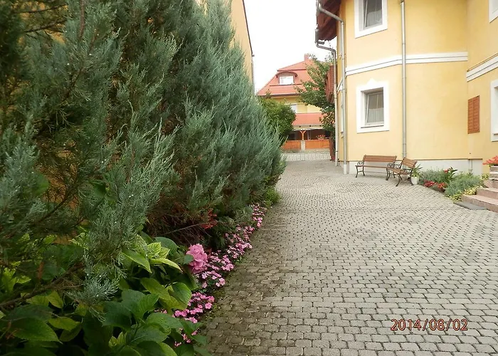 Zsuzsanna Ház Hotel Hévíz