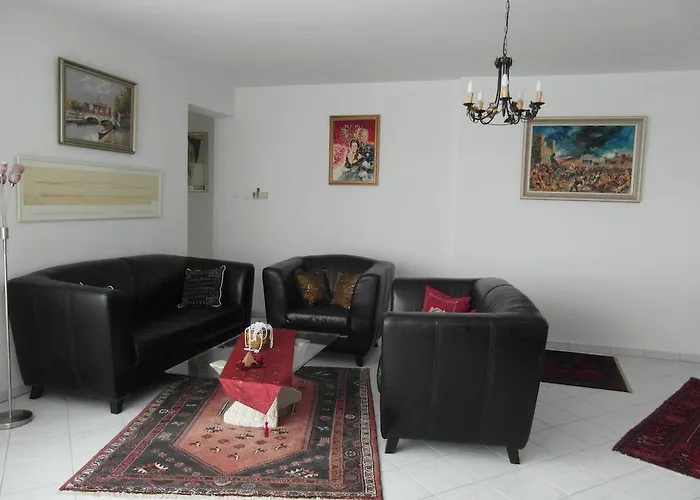 Lijoli Lounge Vendeghaz Hotel Alsóörs